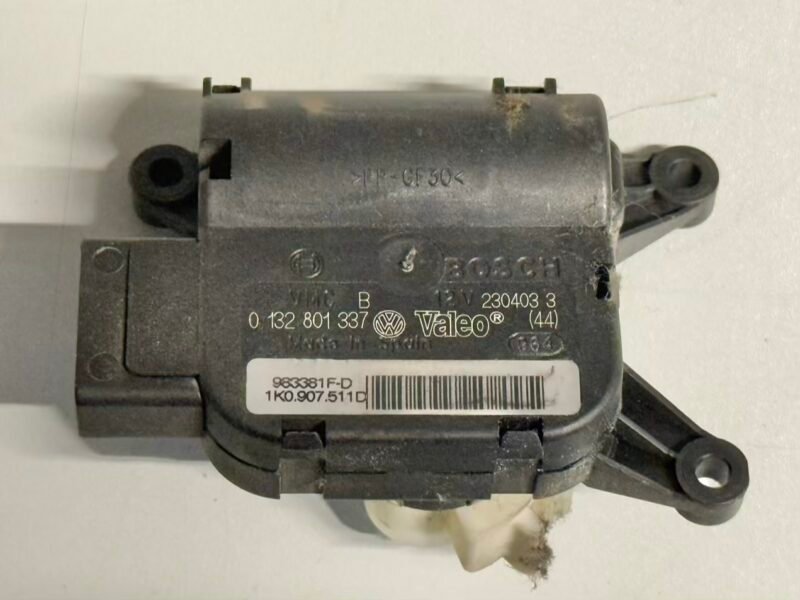Stellmotor Regelklappe Klima VW Touran 1T1 2003 1K0907511D, 0132801337