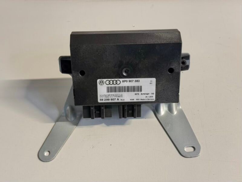 Anhängerkupplung Steuergerät VW Golf Plus 2005 5M1 1,6 FSI 8P0907383, 58299507A