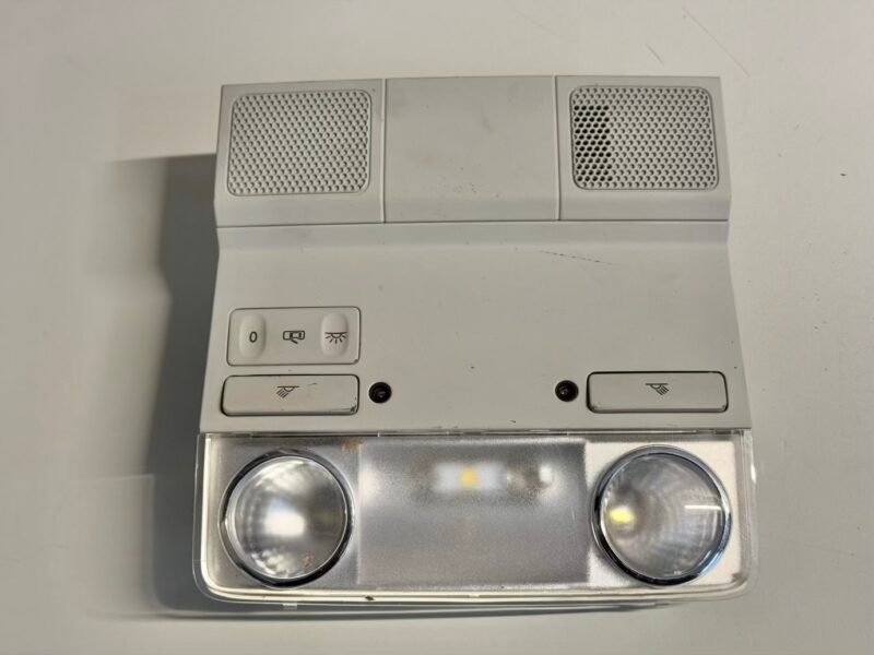 Leseleuchte Innenraumbeleuchtung vorne VW Golf Plus 2005 5M1 1,6 FSI 1K0947105