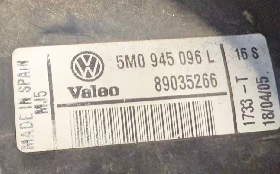 Rückleuchte Rechts Außen VW Golf Plus 2005 5M1 1,6 FSI 5M0945096L, 89035266