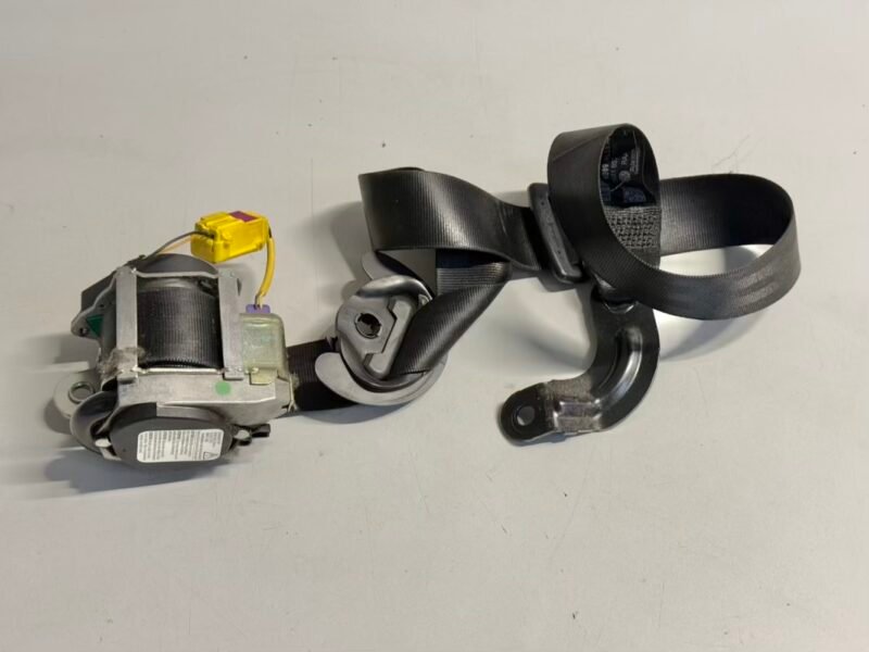 Sicherheitsgurt Gurt vorne links VW Golf Plus 2005 5M1 1,6 FSI 5M1857705