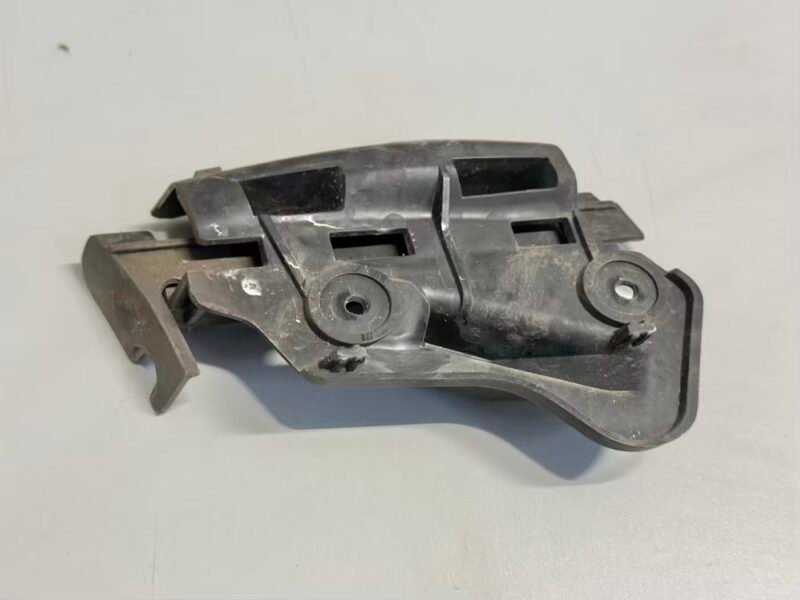 Stoßstangenhalter Halter vorne links VW Golf Plus 2005 5M1 1,6 FSI 5M0807183