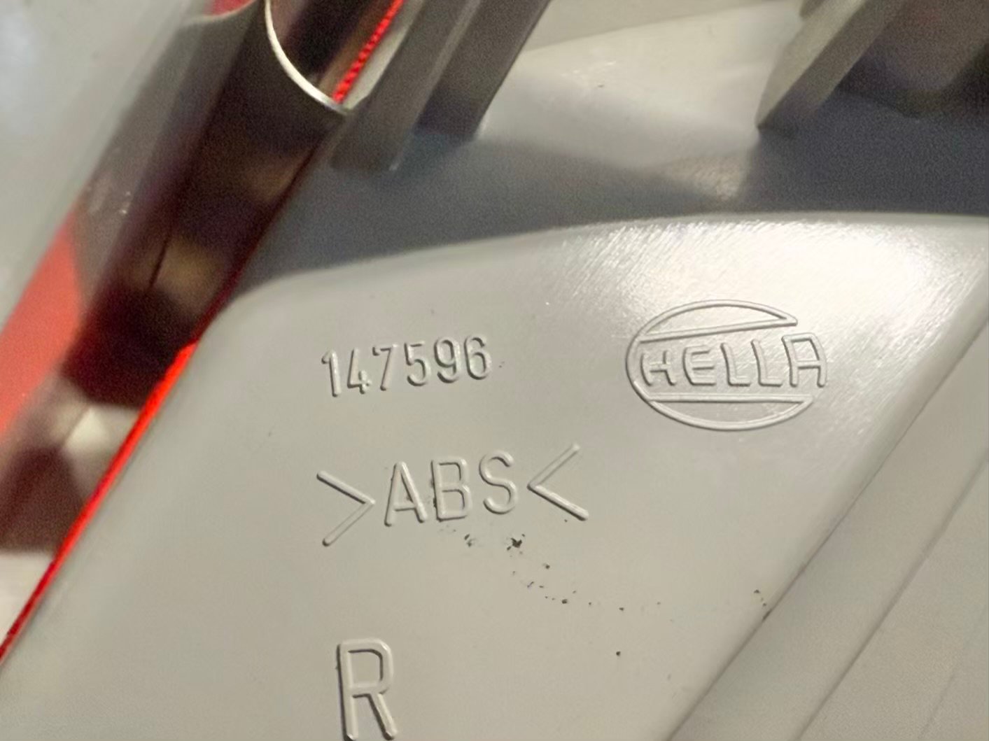 Rücklicht Rückleuchte Heckleuchte innen rechts BENZ CLK 320 1999 W208 2088200664