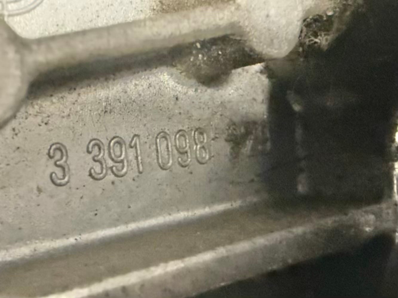 Wischermotor mit Gestänge vorne Mercedes BENZ CLK 320 1999 W208 0390241420