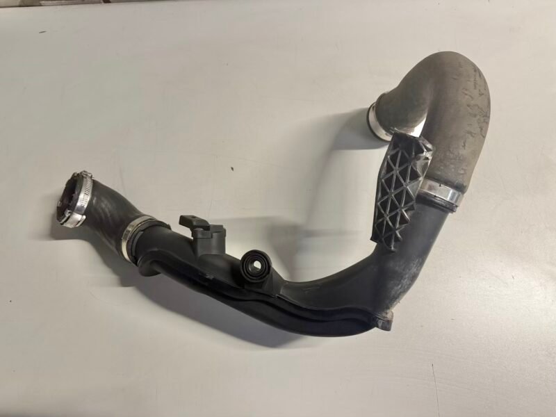 Ladeluftschlauch Turbo 2.0 TDI Passat 3C 2008 5N0145770