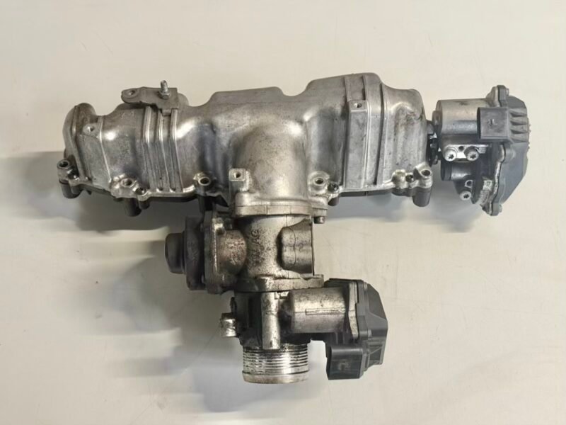 Ansaugkrümmer Drallklappen Drosselklappe 2.0 TDI Passat 3C 2008 03L129711