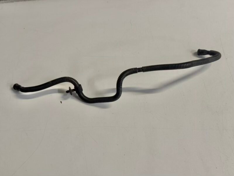 Zylinderkopfhaubenentlüftung VW Golf Plus 2009 1,4 TSI 03C103493