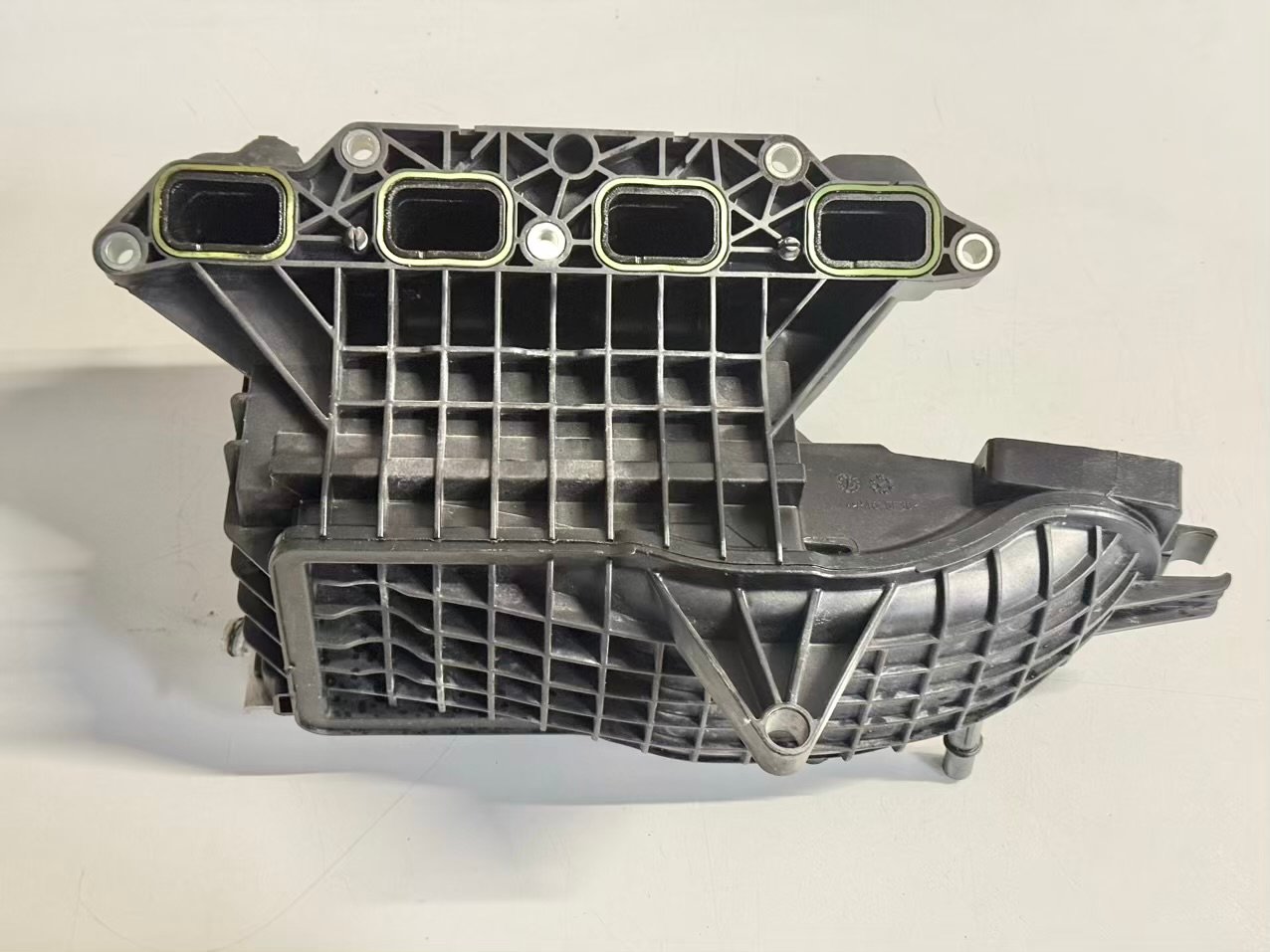 Ansaugbrücke Ansaugkrümmer VW Golf Plus 2009 1,4 TSI 03C129711, 03C145749