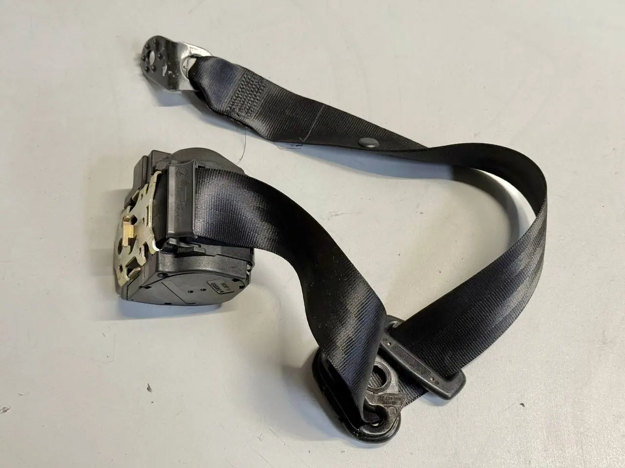 Sicherheitsgurt Hinten Links VW Polo 9N1 1,2L 2002 6QO857805, 43594