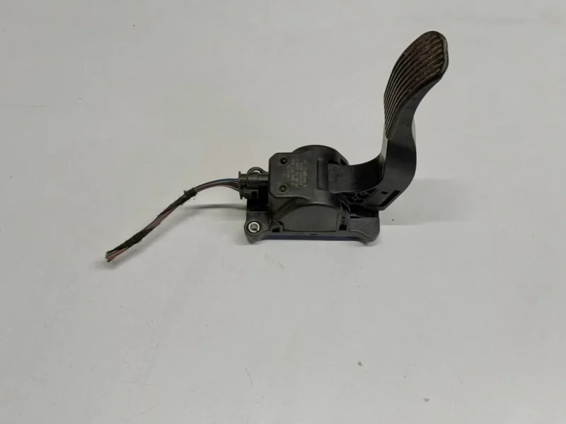 Gaspedal Mercedes Benz Vito W639 111CDI 2009 A9063000404, 0280755023