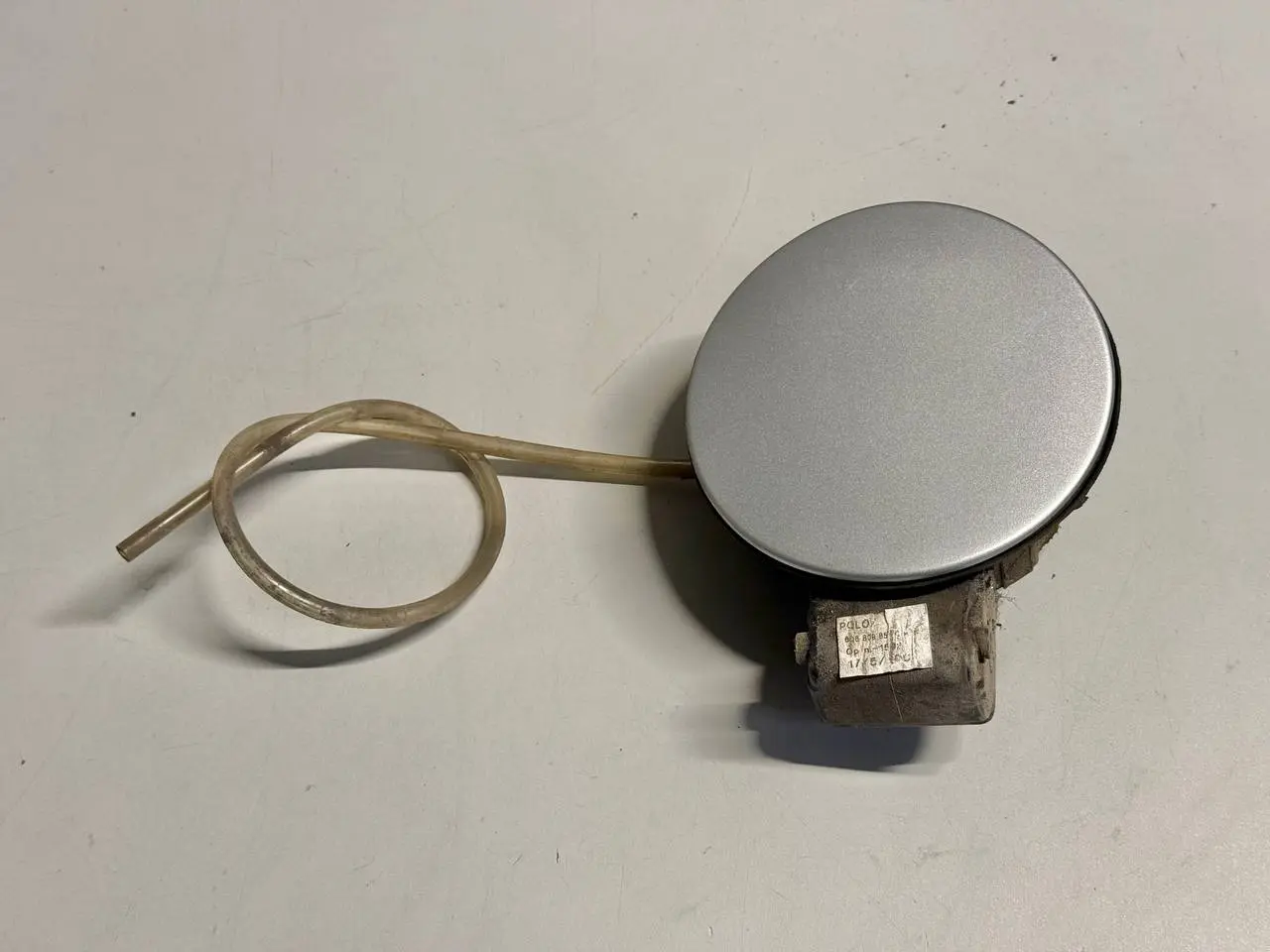 Tankdeckel Tankklappe Deckel VW Polo 9N1 1,2 2002 6Q6809857C FC: LA7W