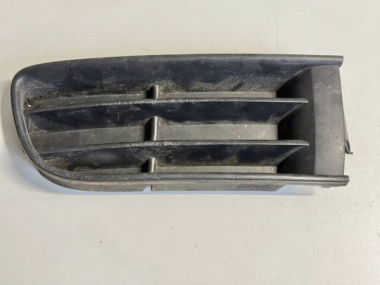 Luftführungsgitter Rechts VW Polo 9N1 1,2L 2002 6Q0853666