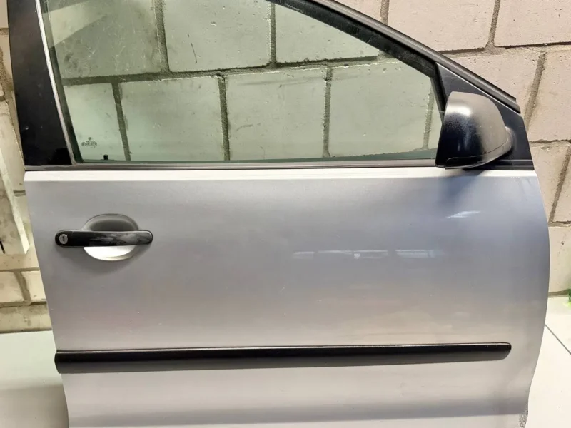 Tür vorne rechts Beifahrertür Komplett VW Polo 9N1 1,2L 2002 FC: LA7W