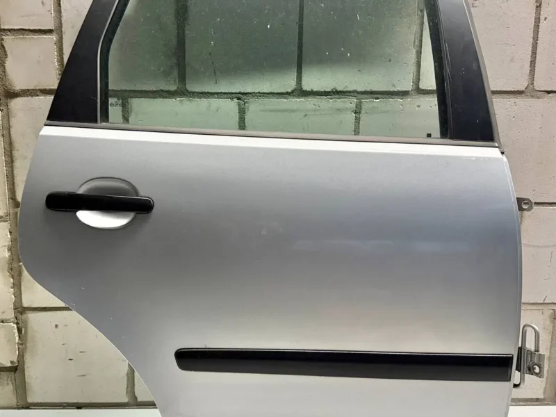Tür hinten Rechts Komplett VW Polo 9N1 1,2L 2002 FC: LA7W