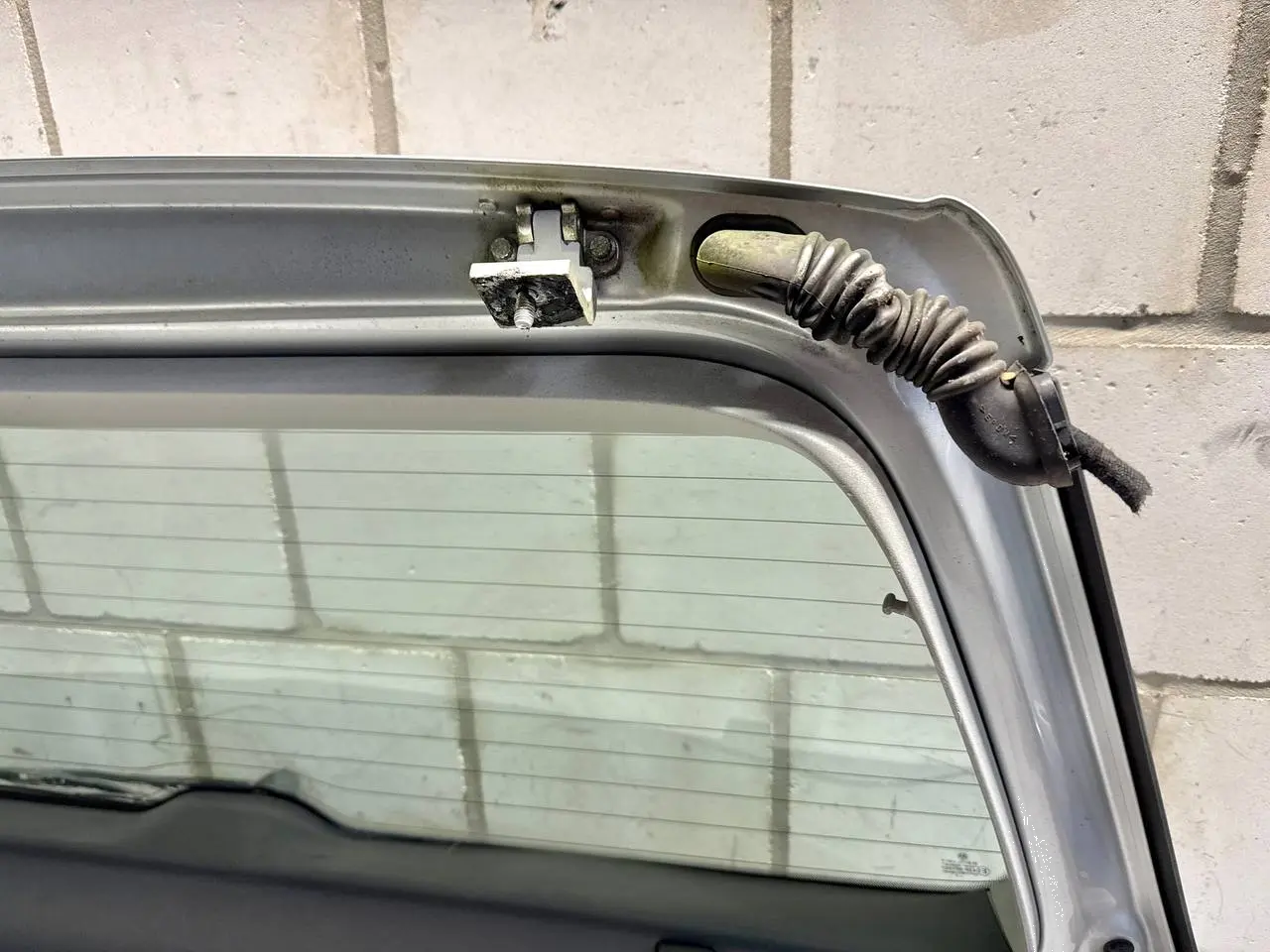 Heckklappe Hinten Komplett VW Polo 9N1 1,2L 2002 FC: LA7W