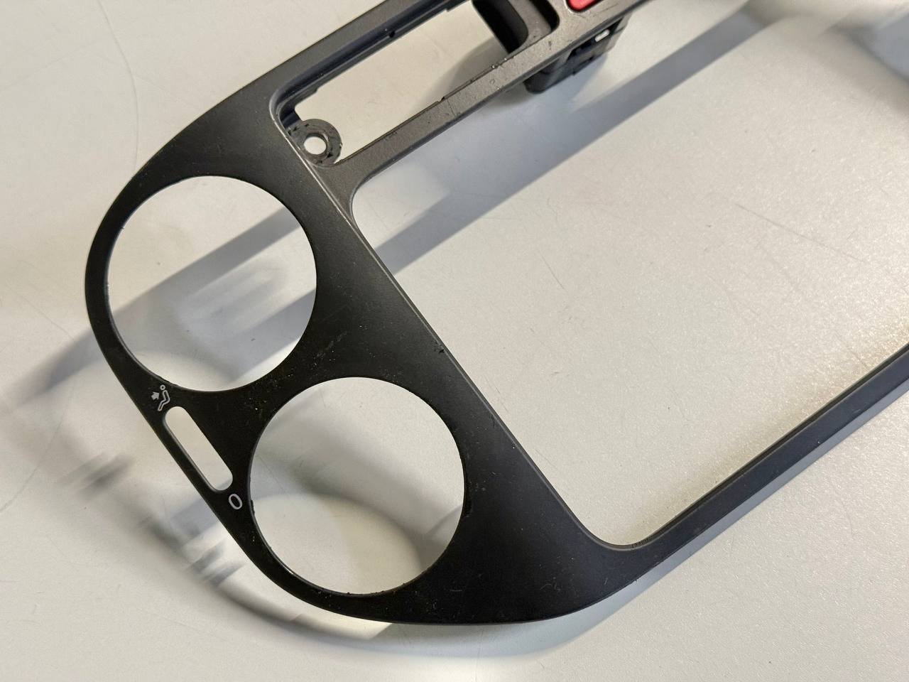 Abdeckung Radioblende Radio VW Golf Plus 2005 5M1 1,6 FSI 5M0858071, 5M0958509