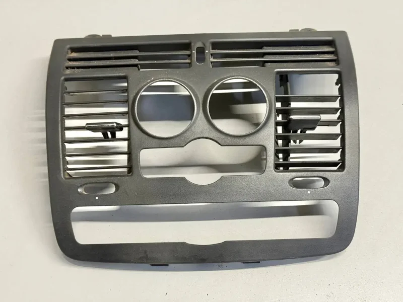 Armaturenbrett Lüftungsdüsen Mercedes Benz Vito W639 111CDI 2009 A6396800007