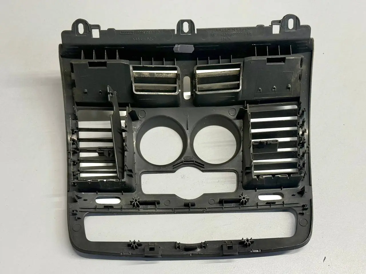 Armaturenbrett Lüftungsdüsen Mercedes Benz Vito W639 111CDI 2009 A6396800007