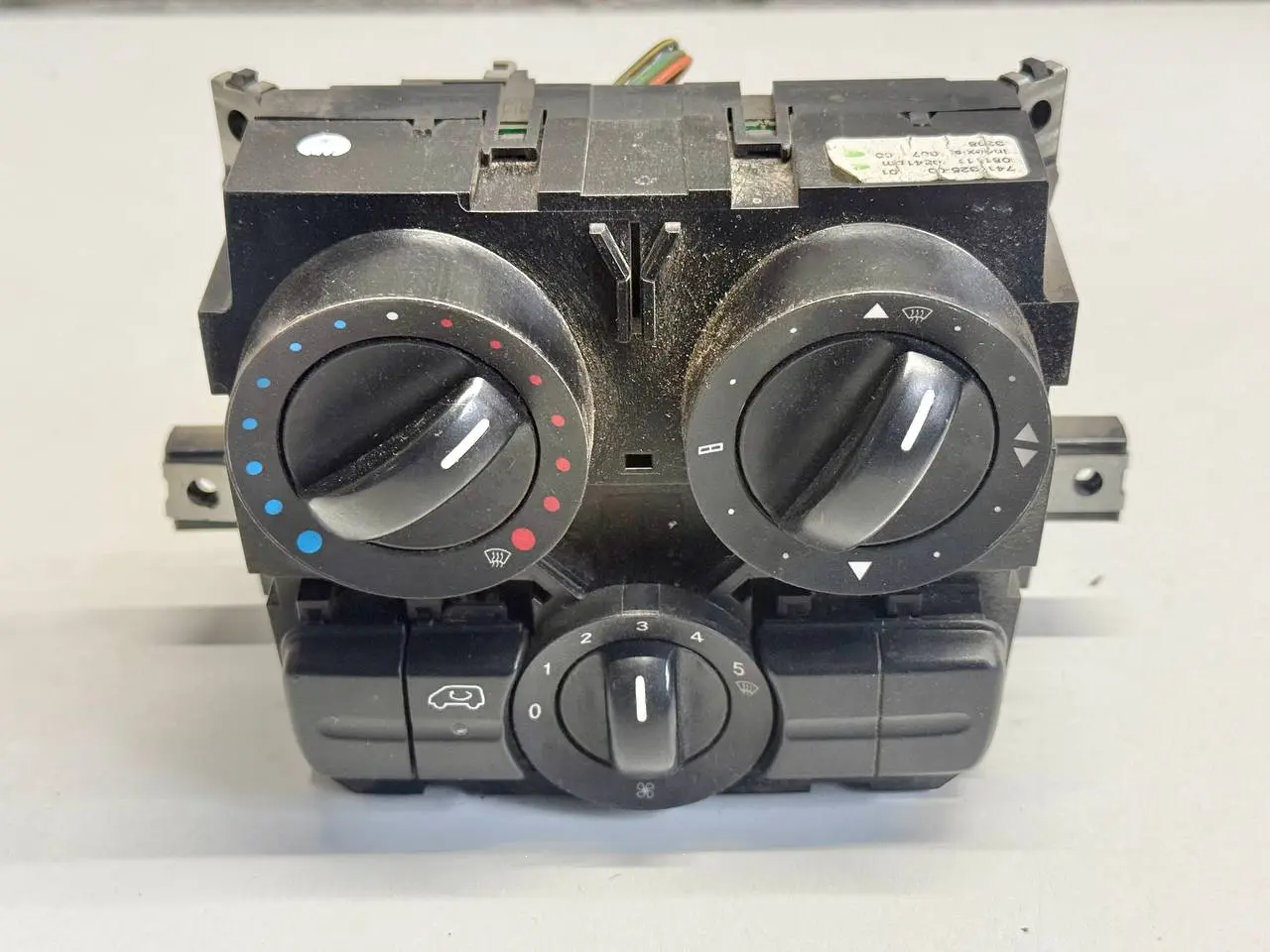 Heizungsbedienung Klimabedienteil Mercedes Benz Vito W639 111CDI 2009 6398301185