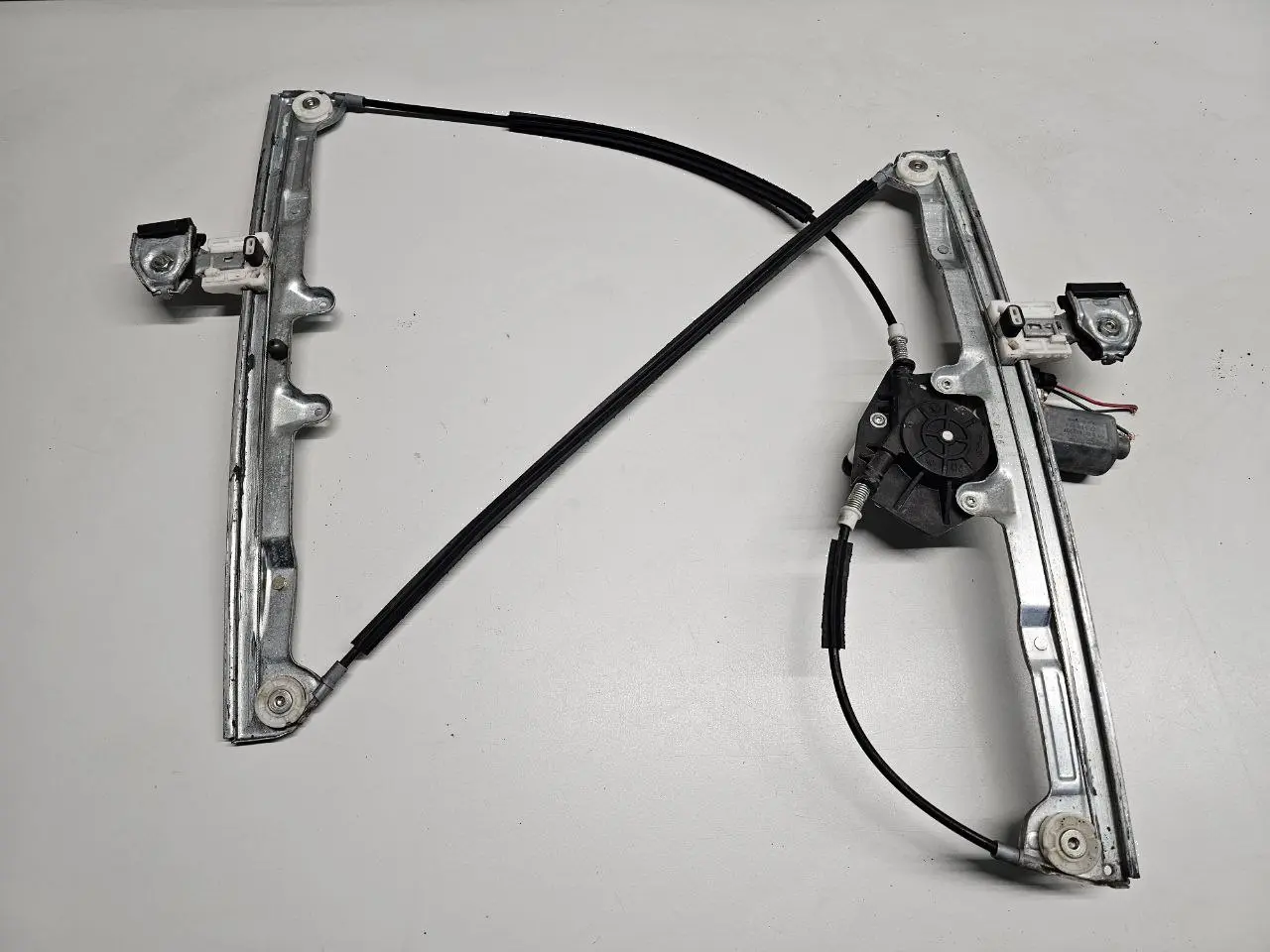 Fensterheber mit Motor vorne rechts Mitsubishi Colt 2006 1,3 0130822207