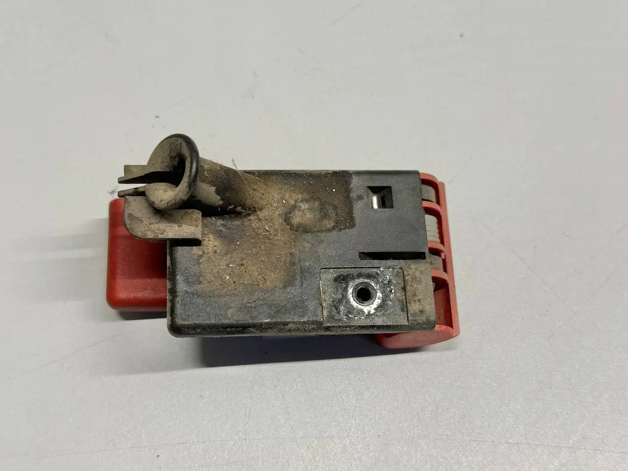 Motorhaube Haubenöffner Motorhaubengriff Benz Vito W639 111 2009 A1248800320