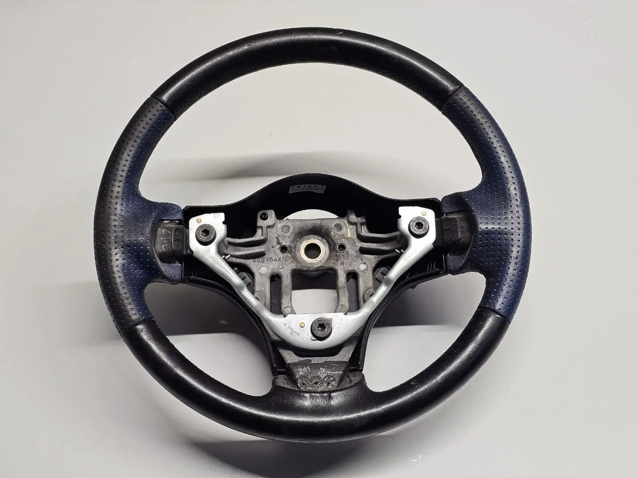 Lederlenkrad Blau Schwarz Mitsubishi Colt 2006 1,3 MR977310