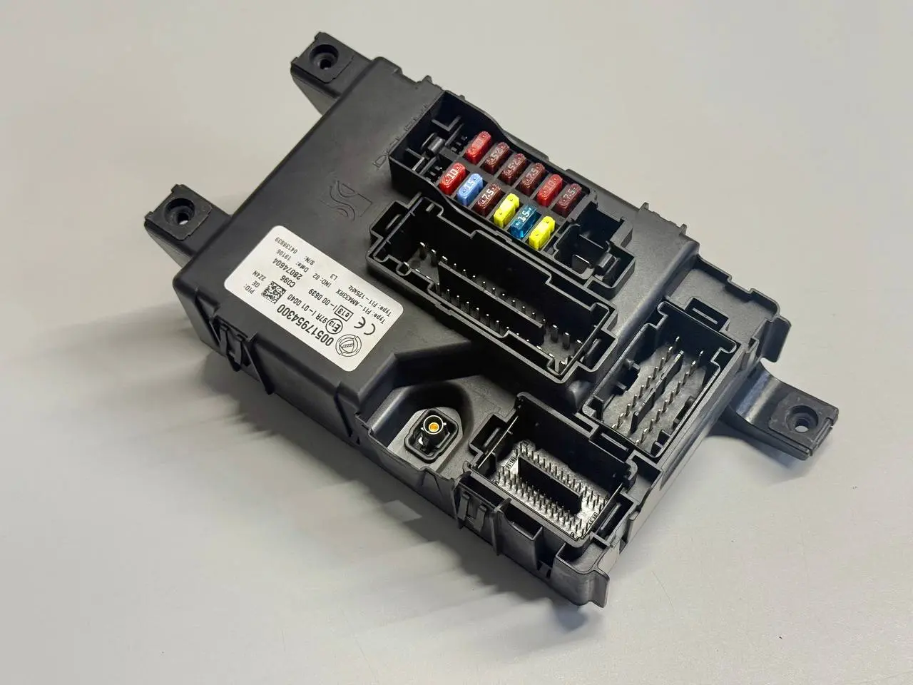 Scheinwerfer Rechts FIAT GrandPunto 1.4 2006 00517954300, 28074604