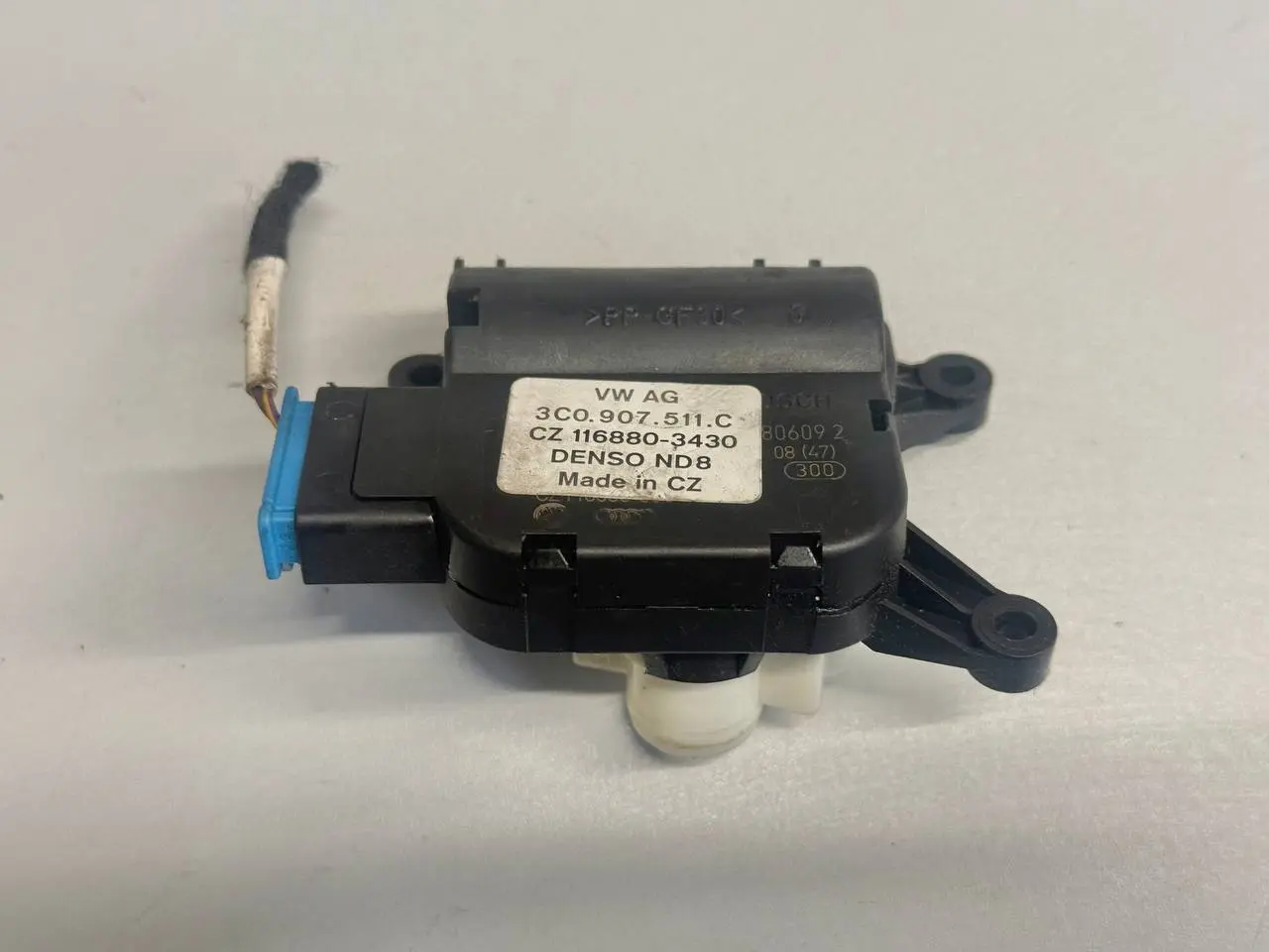 Heizung Stellmotor BOSCH VW Passat 3C 3C0907511C, 0132801386