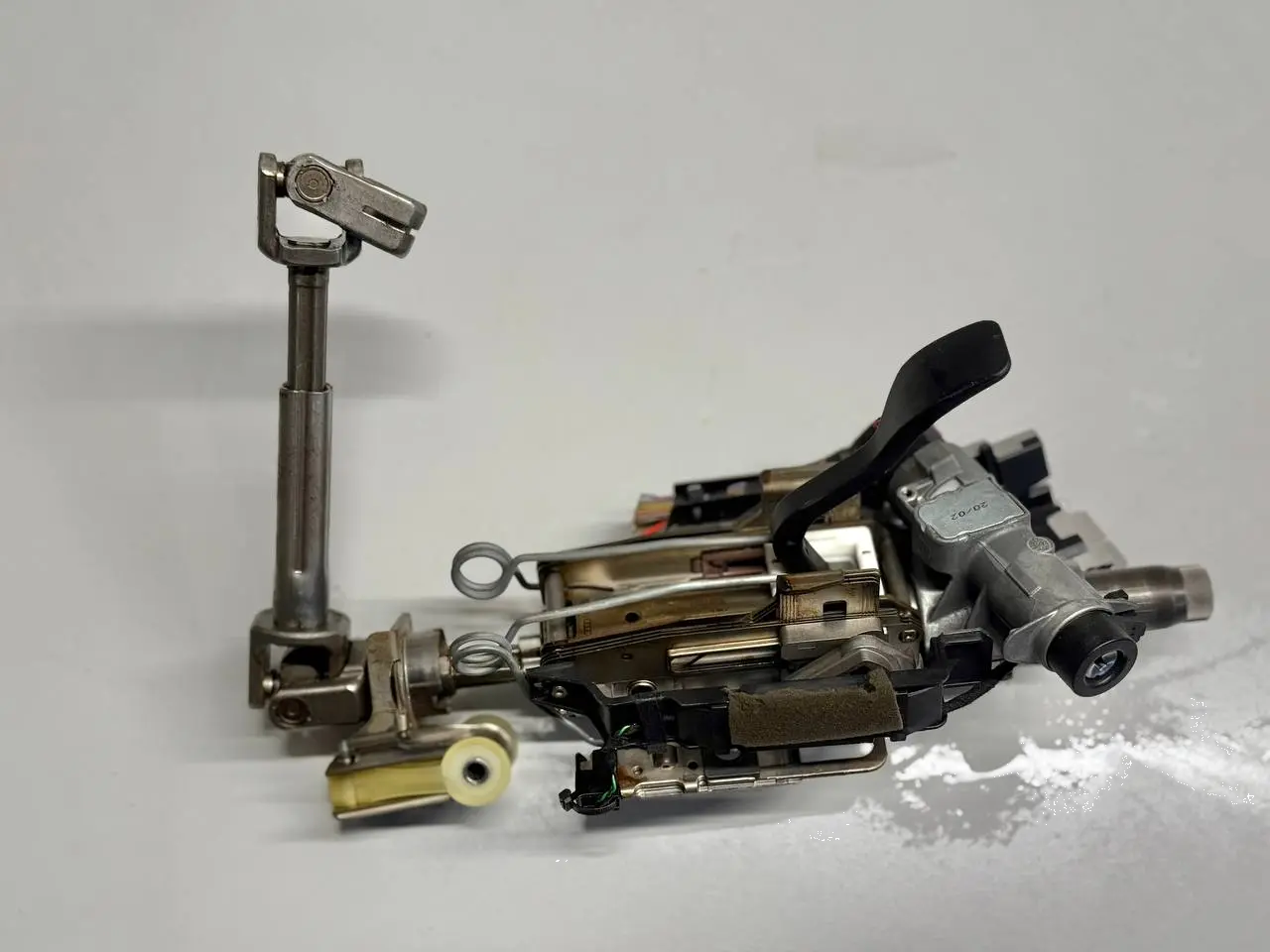 Lenksäule Zündschloss Kreuzgelenk verstellbar VW Polo 9N1 1,2L 2002 6Q1419501