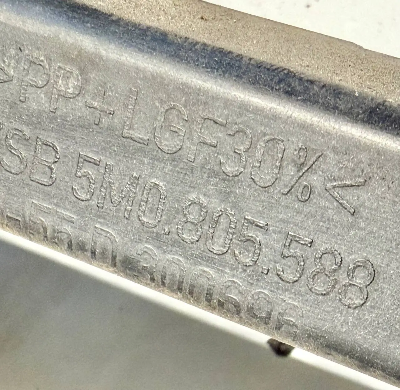 Schlossträger VW Golf Plus 2005 5M1 1,6 FSI 5M0805588, 5M0807093A, 1K0807582