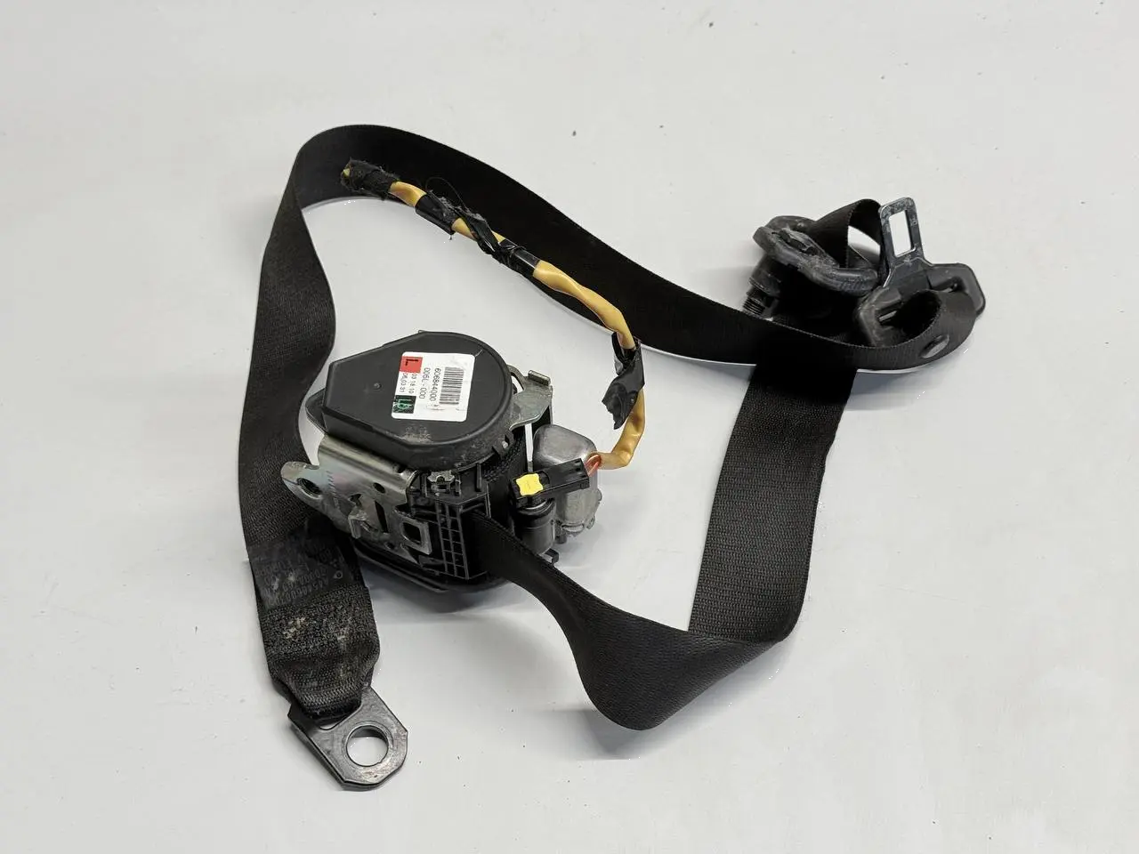 Sicherheitsgurt vorne links Mitsubishi Colt 2006 1,3 7000A309