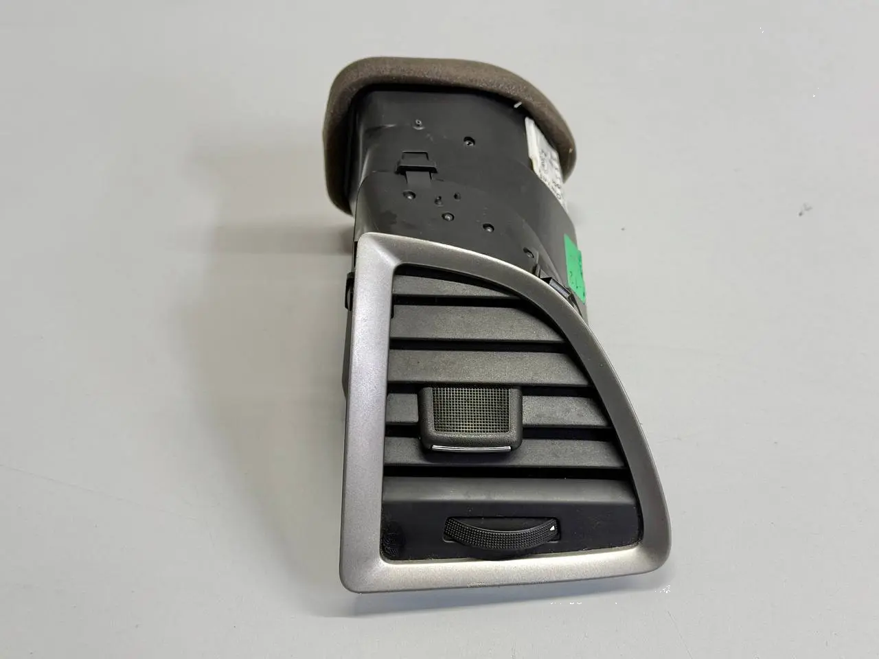 Luftdüse rechts 1.7 CDTI OPEL ASTRA-J 2011 13300555