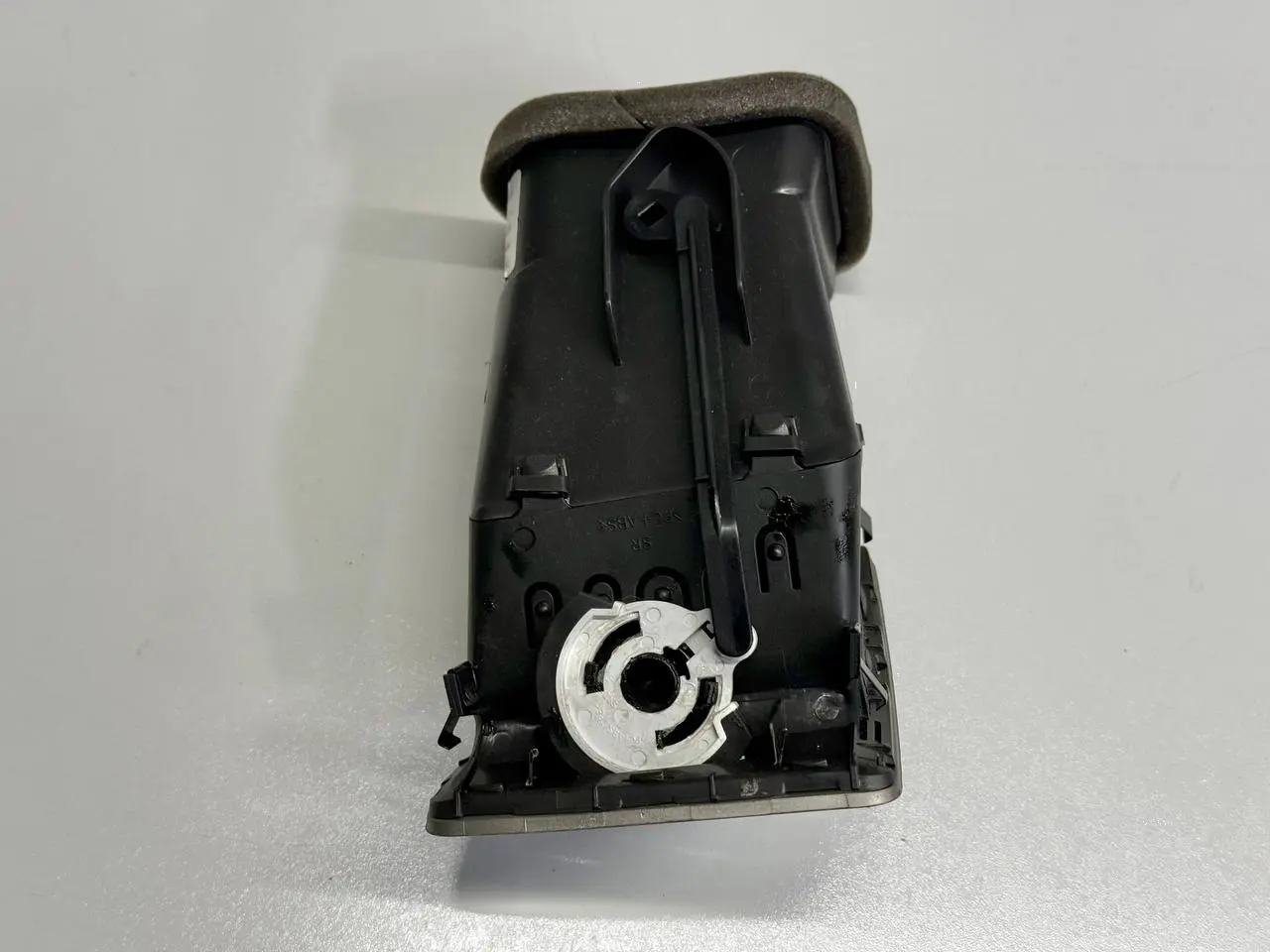 Luftdüse rechts 1.7 CDTI OPEL ASTRA-J 2011 13300555