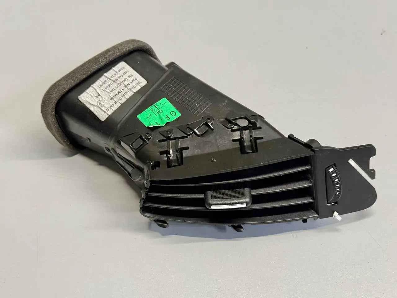 Front Rechts Armaturenbrett 1.7 CDTI OPEL ASTRA-J 2011 13300574