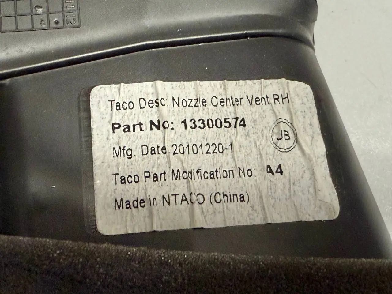 Front Rechts Armaturenbrett 1.7 CDTI OPEL ASTRA-J 2011 13300574