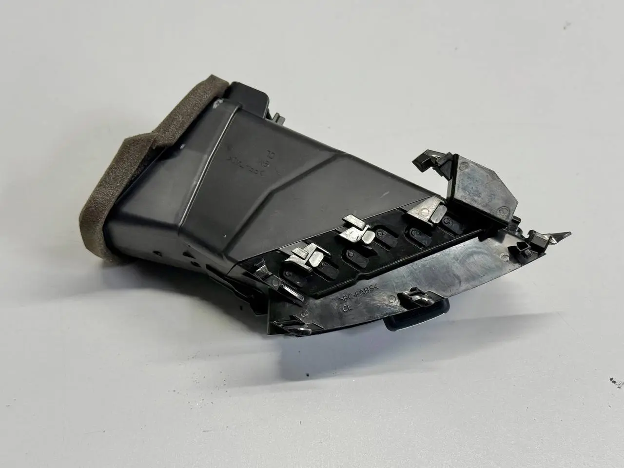 Front Links Armaturenbrett 1.7 CDTI OPEL ASTRA-J 2011 13300564