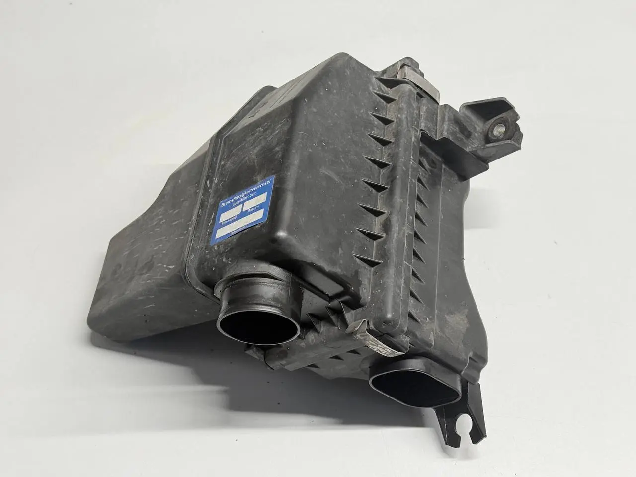 Luftfilterkasten 1350900301 Mitsubishi Colt 2006 1,3 MN130287