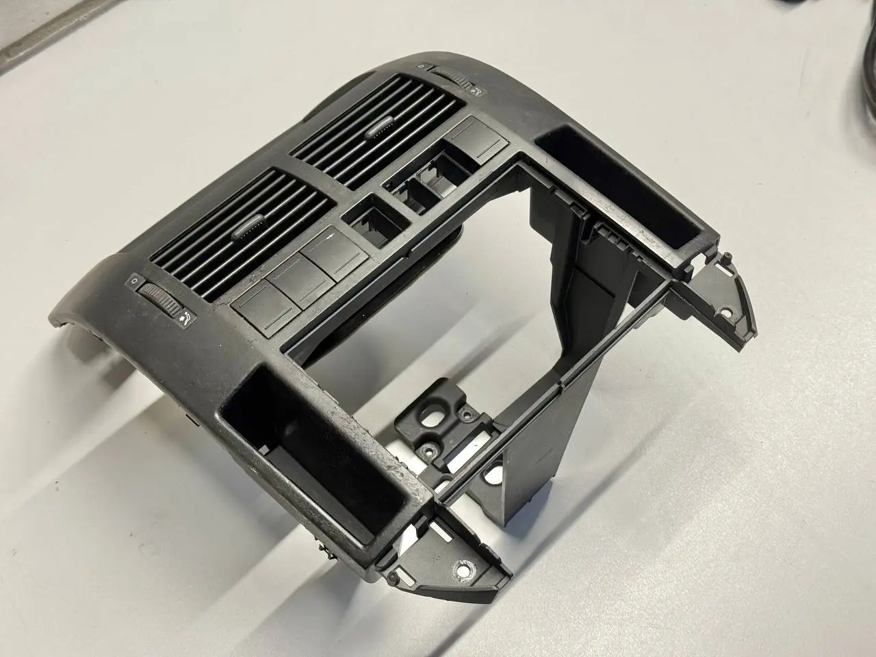 Blende Armaturenbrett Luftdüsen VW Polo 9N1 1,2L 2002 6Q0819728, 6Q0858069