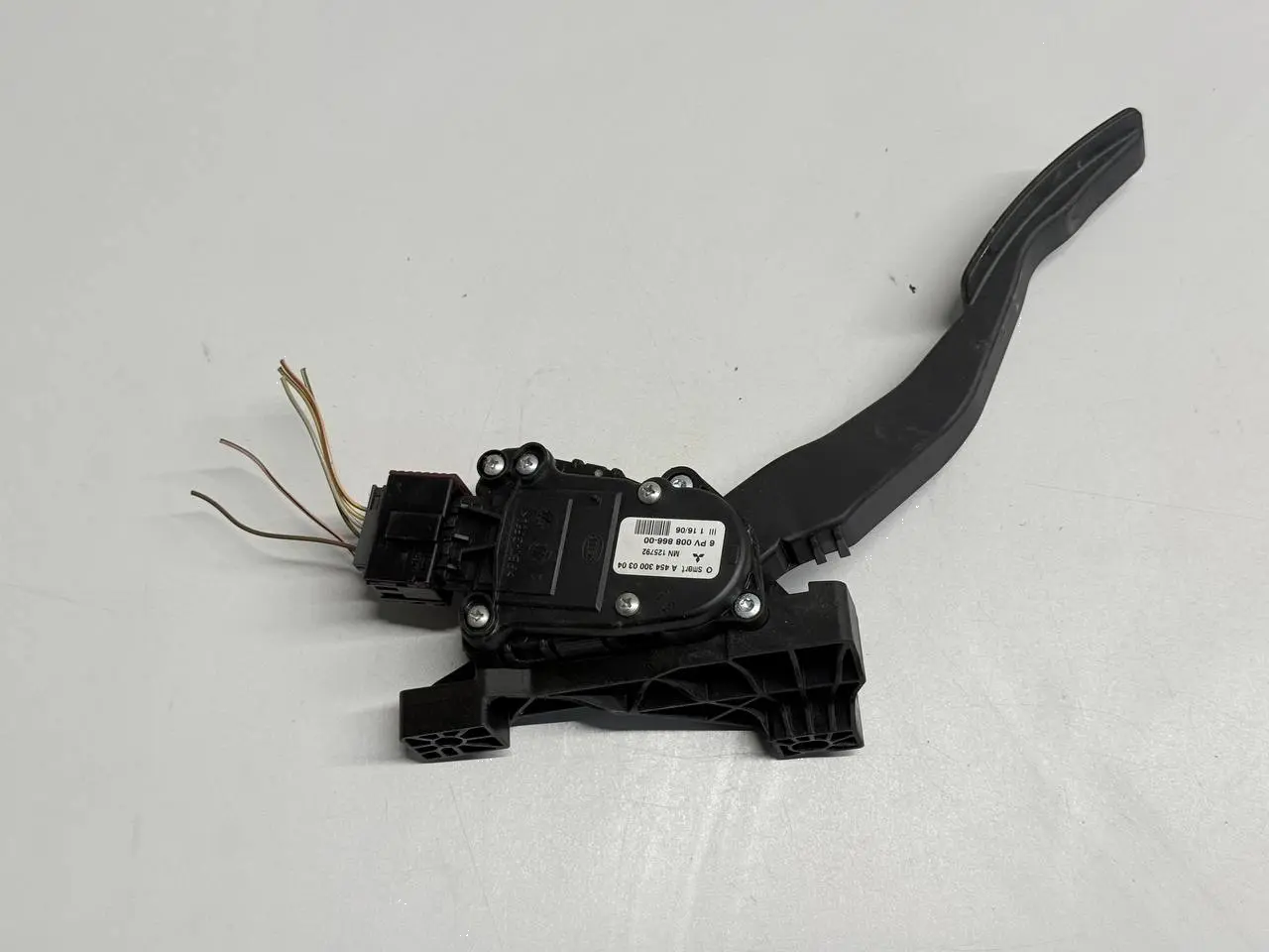 Gaswertgeber Gaspedal Pedal Mitsubishi Colt 2006 1,3 MN125792, 4543000304