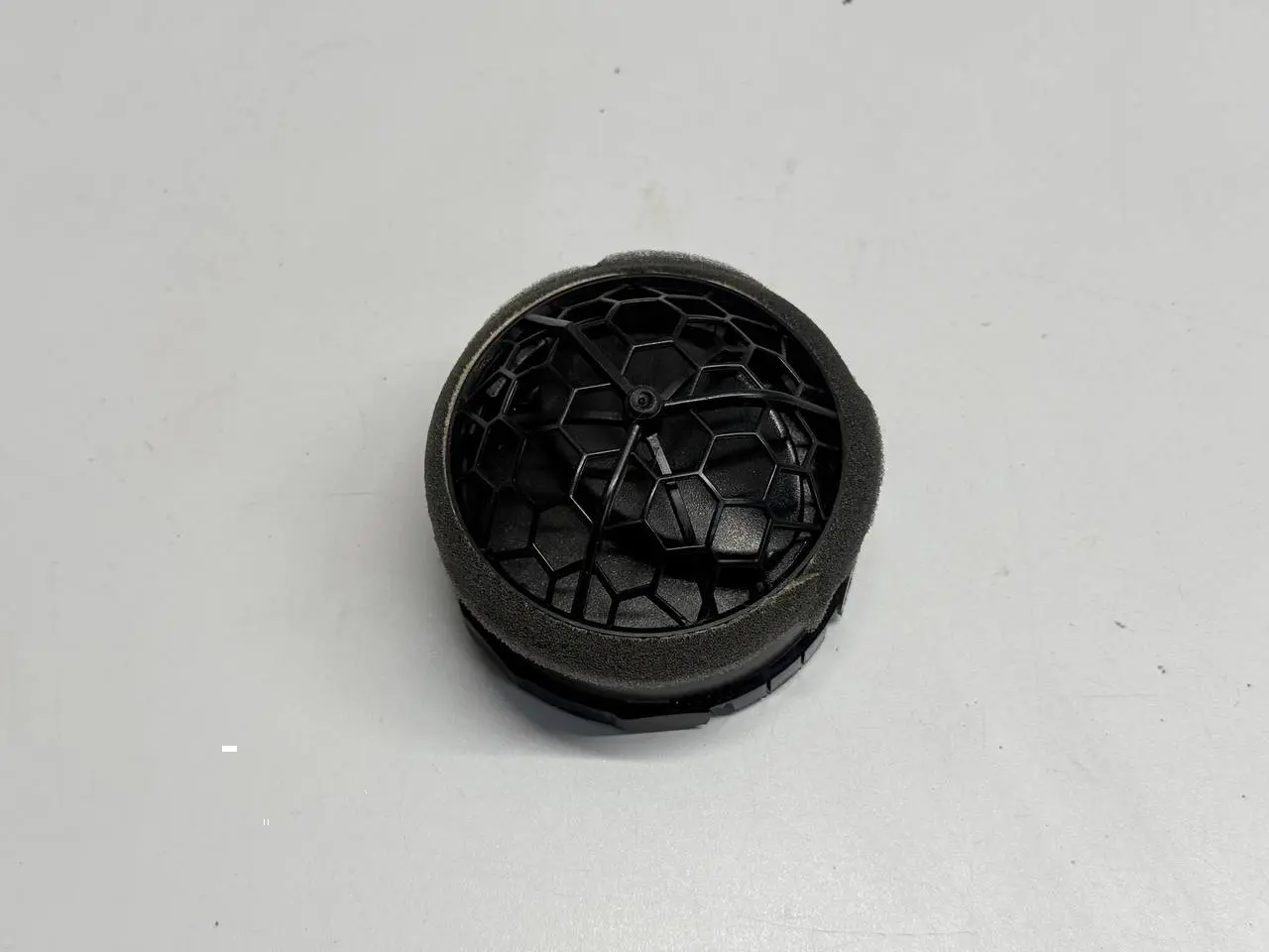 Lüftungsgitter Lüftungsdüse Luftdüse Mitsubishi Colt 2006 1,3 MN140559