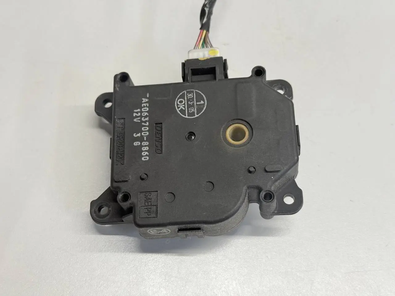 Stellmotor Heizung Heizungsstellmotor Mitsubishi Colt 2006 1,3 AE0637008860