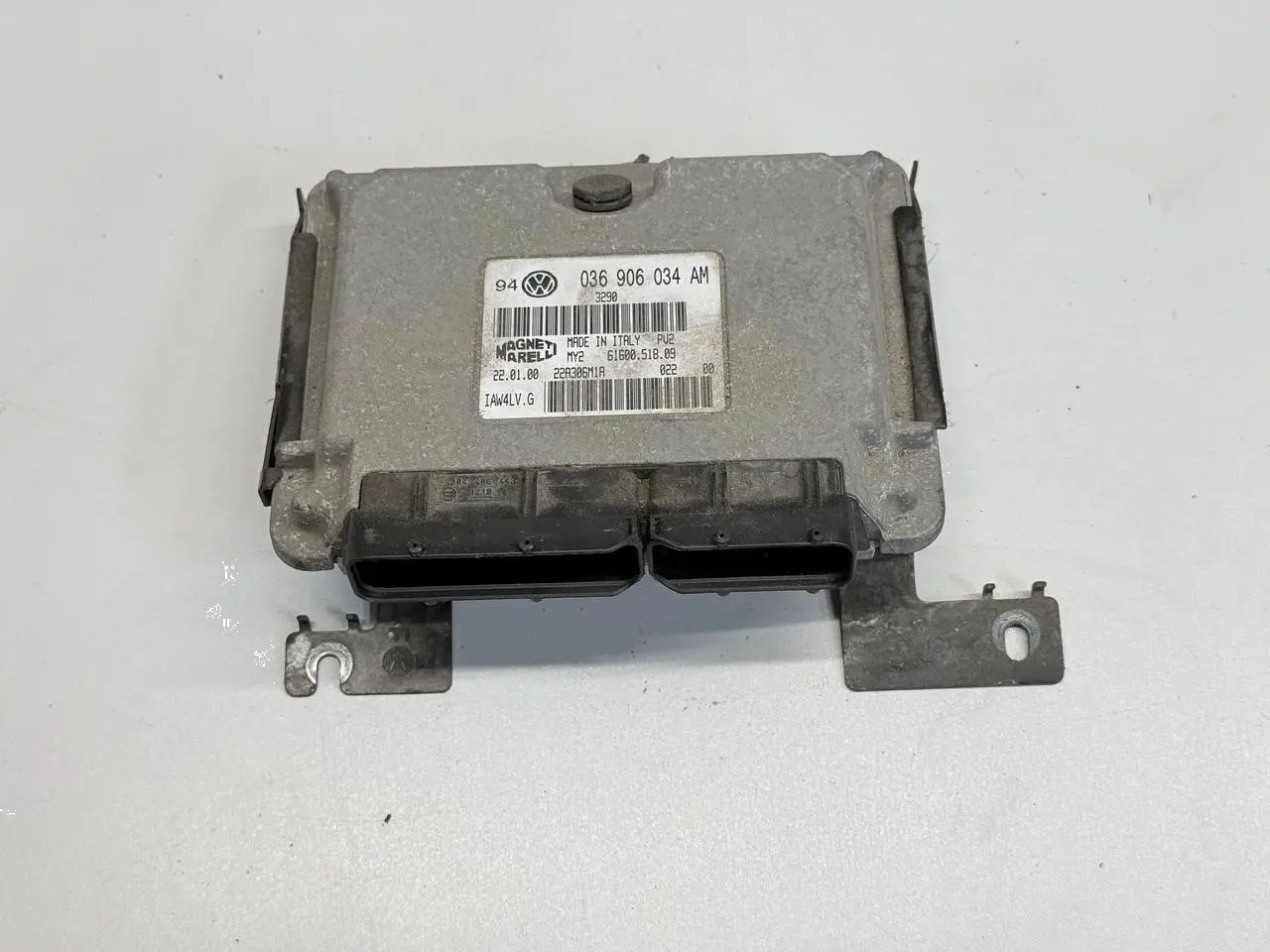 Motorsteuergerät Steuergerät ECU VW Golf 4 1,6 1J1 2000 036906034