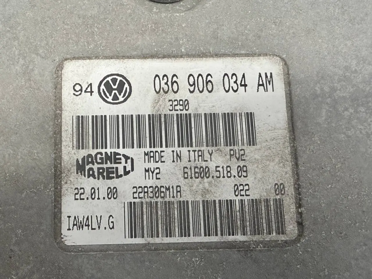 Motorsteuergerät Steuergerät ECU VW Golf 4 1,6 1J1 2000 036906034