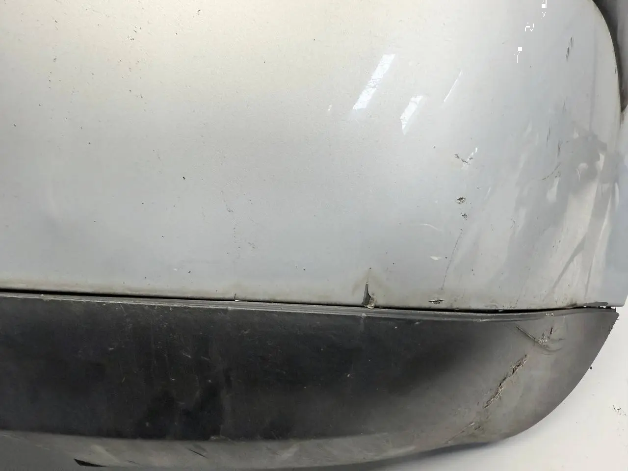 Stoßstange hinten VW Golf 4 1,6 1J1 2000 1J6807421D FC: LB7Z