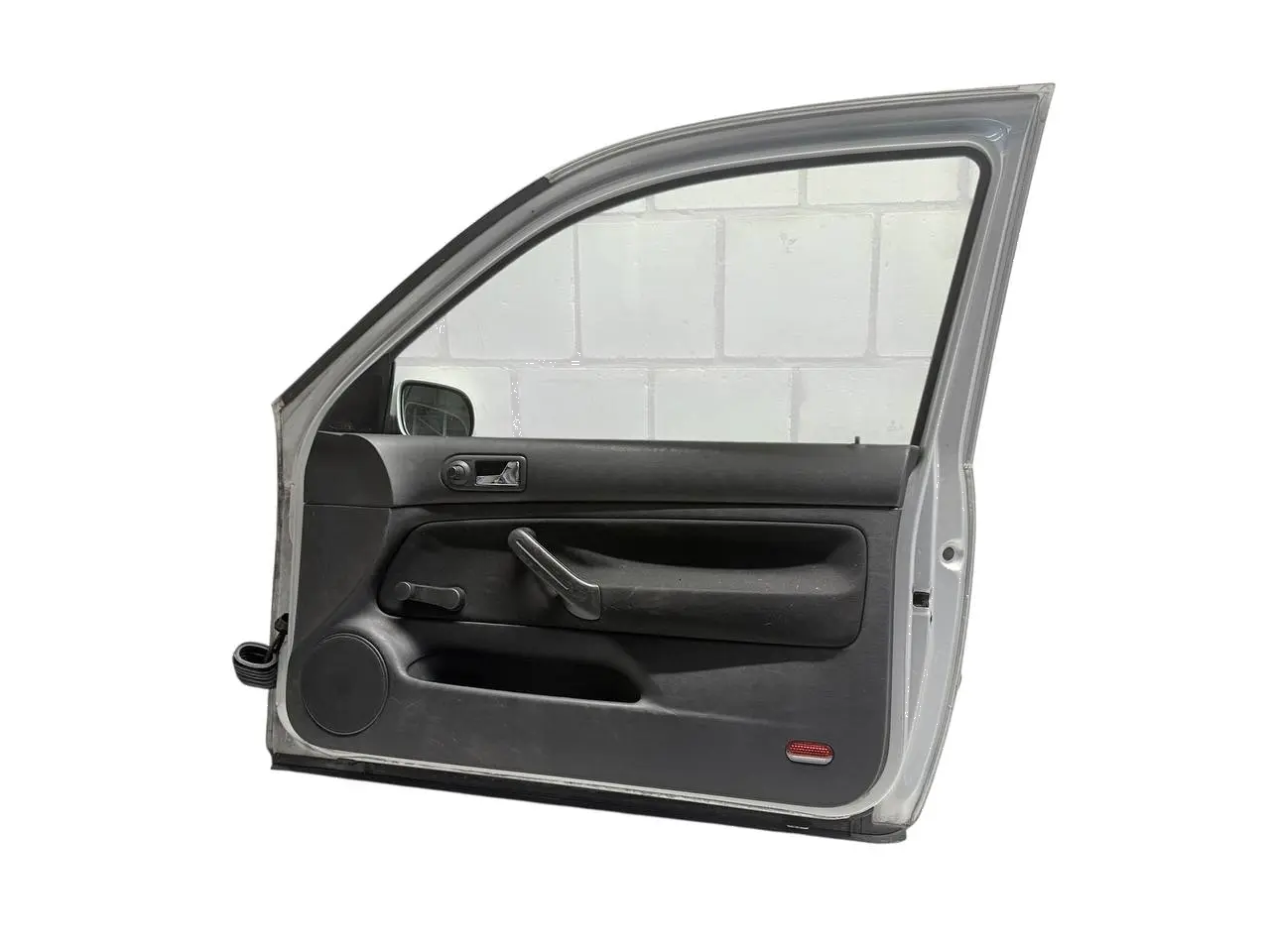 Tür vorne Rechts komplett VW Golf 4 1,6 1J1 2000 Tür vorne Rechts