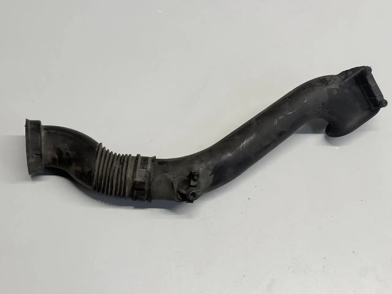 Ansaugschlauch Ansaugrohr Luftschlauch ASTRA-H 1.6 DOHC 2007 55351756, 90531007