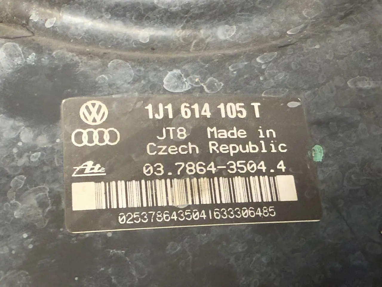 Hauptbremszylinder Bremskraftverstärker VW New Beetle 1C1 1.4 2004 1J1614105