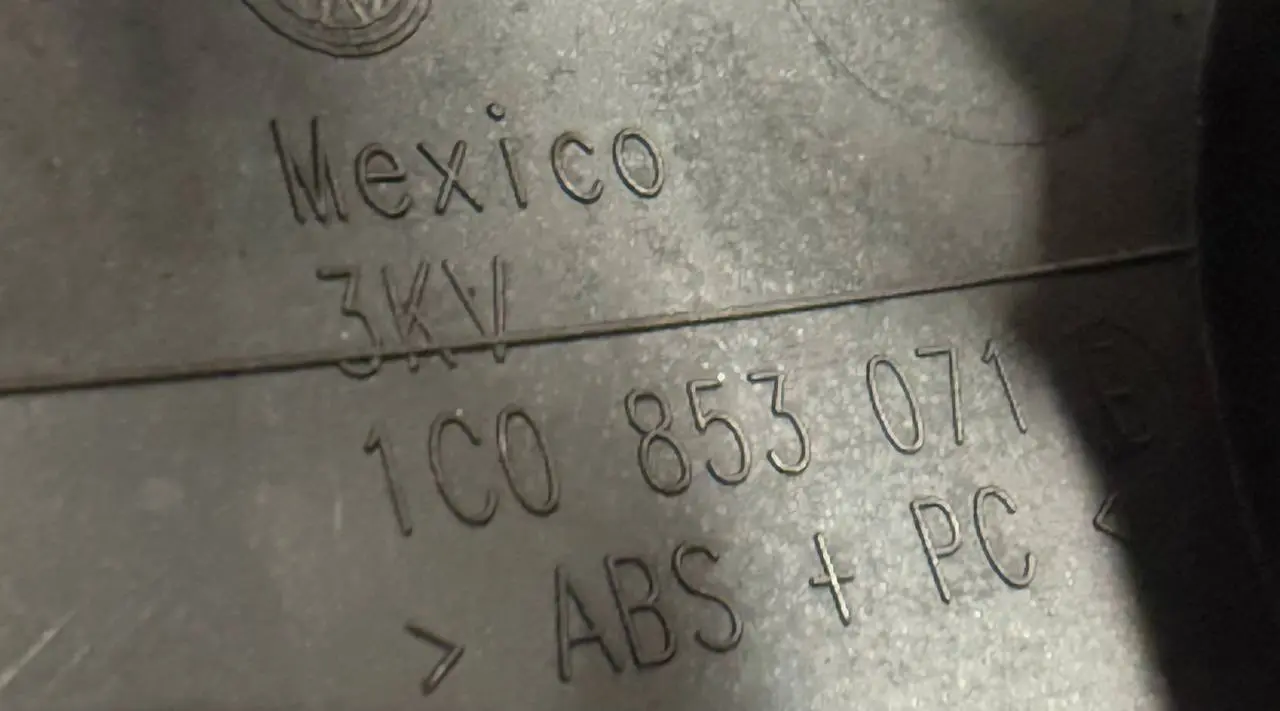 Mittelkonsole luftdüsen warnblinker schalter VW New Beetle 1C1 1.4 2004 1C085307