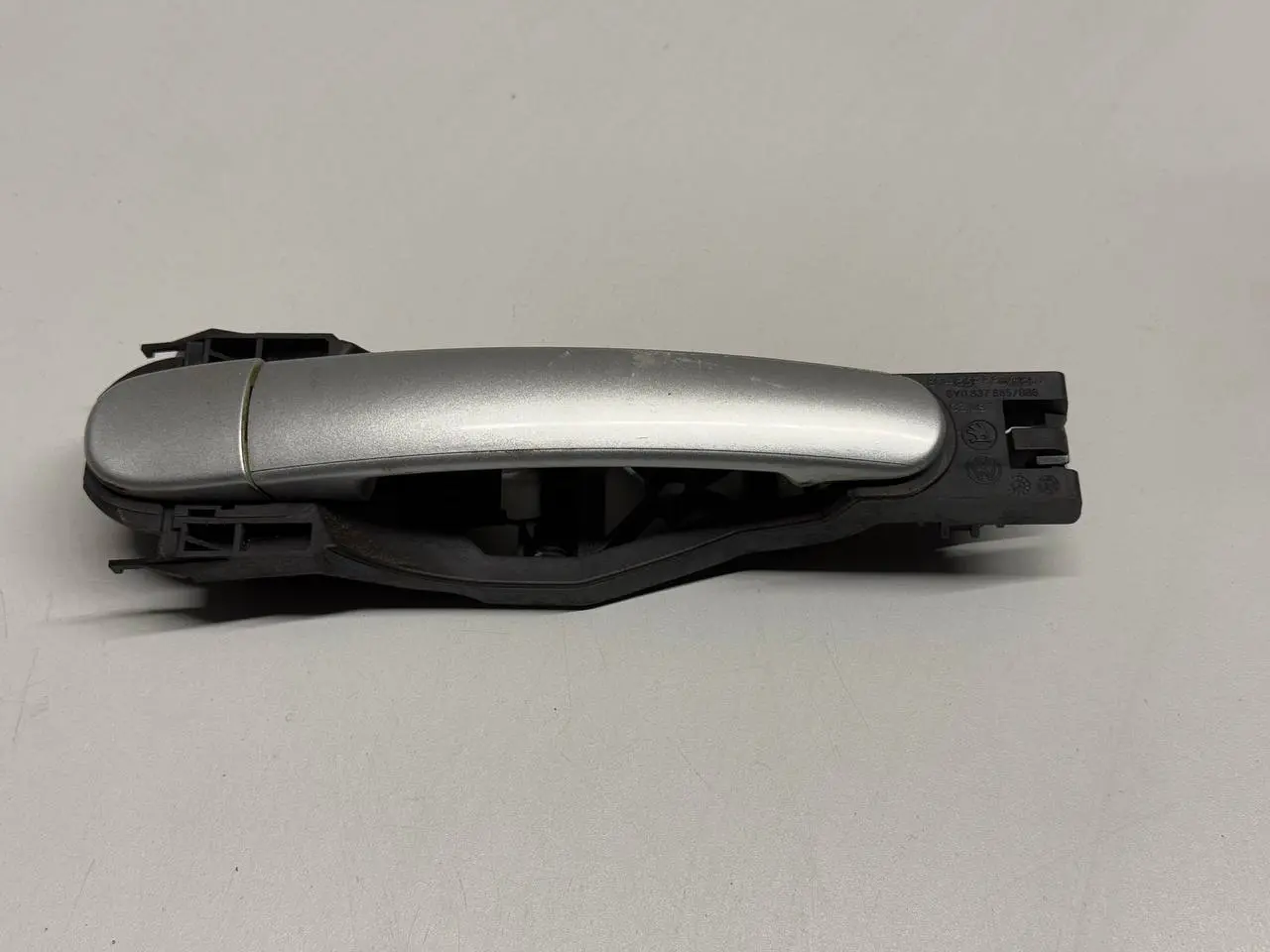 Türgriff Türaussengriff Hinten Rechts VW Polo 9N1 1,2L 2002 6Q4839885 FC: LA7W