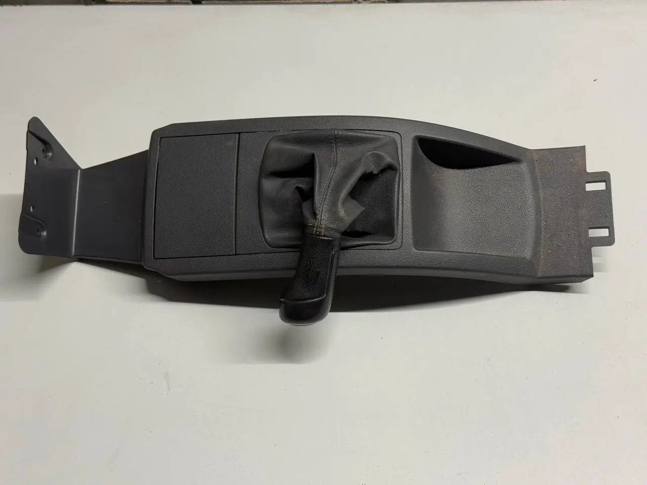 Mittelkonsole Aschenbecher VW Polo 9N1 1,2L 2002 601863241